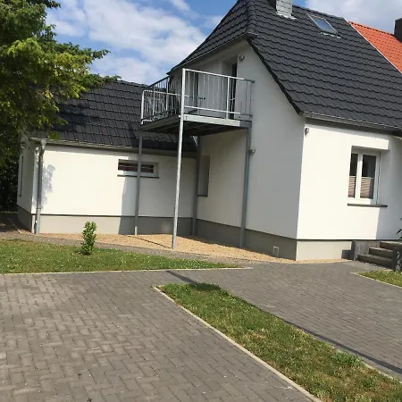 Ferienhaus Am Geiseltalsee Mit Sauna Braunsbedra Exterior foto