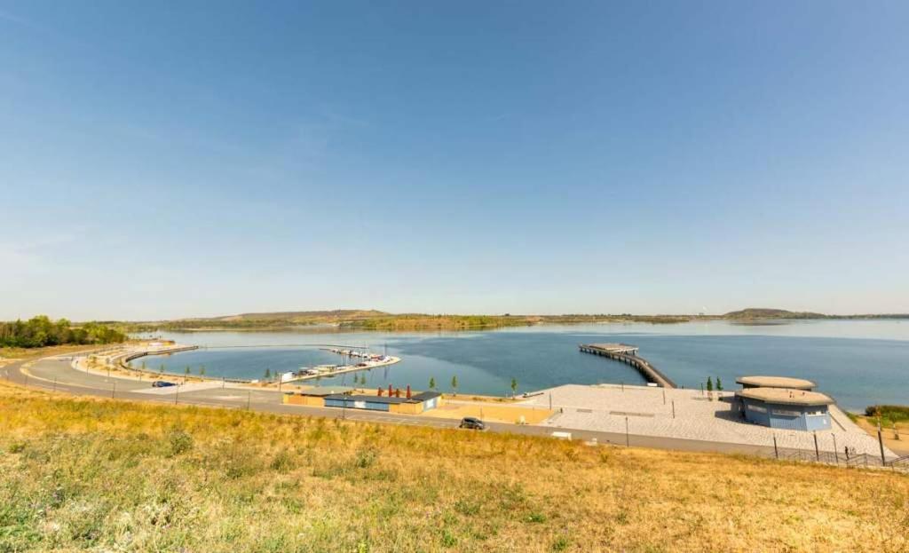 Am Geiseltalsee Mit Sauna *