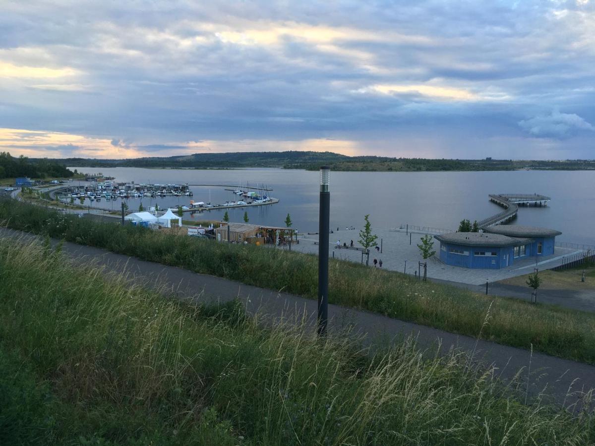 Am Geiseltalsee Mit Sauna *